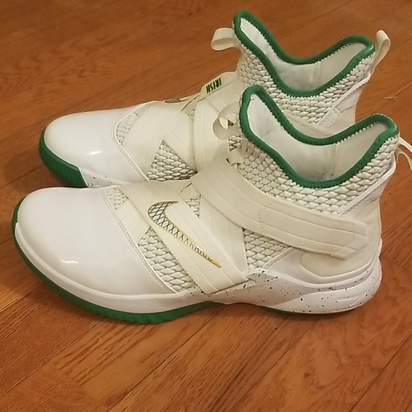 Lebron James Soldier Nike Sneakers